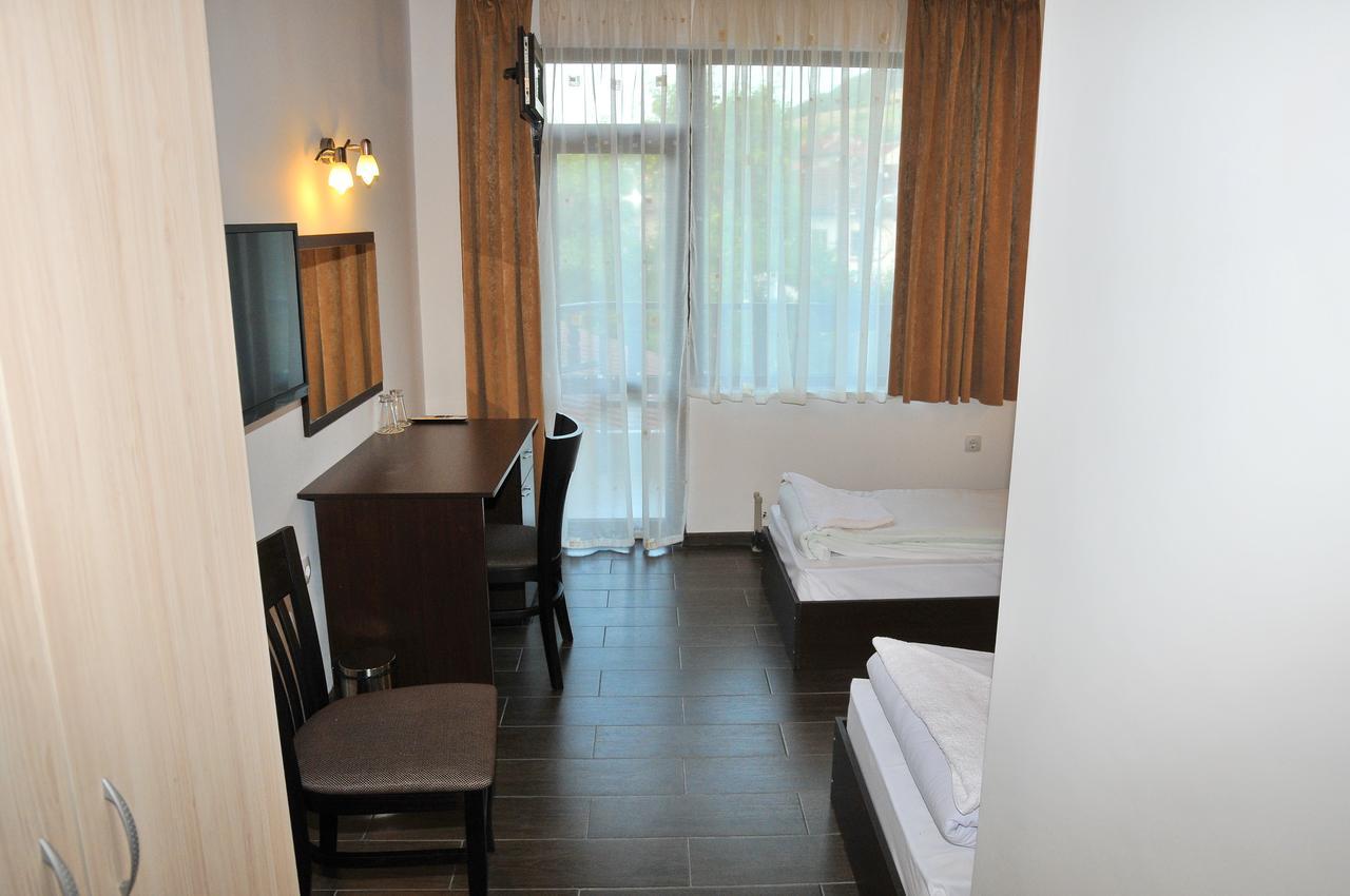 Hotel Kiprovets Chiprovtsi Exterior foto